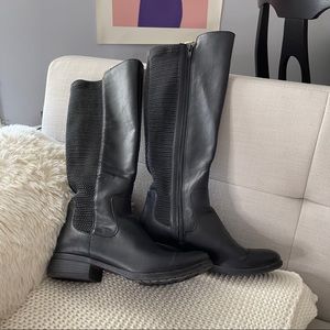 black knee high zip boots with sidestretch size 8
